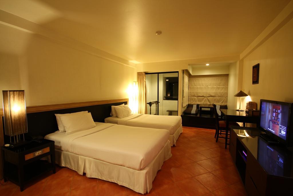 Avantika Boutique Hotel Patong Kültér fotó